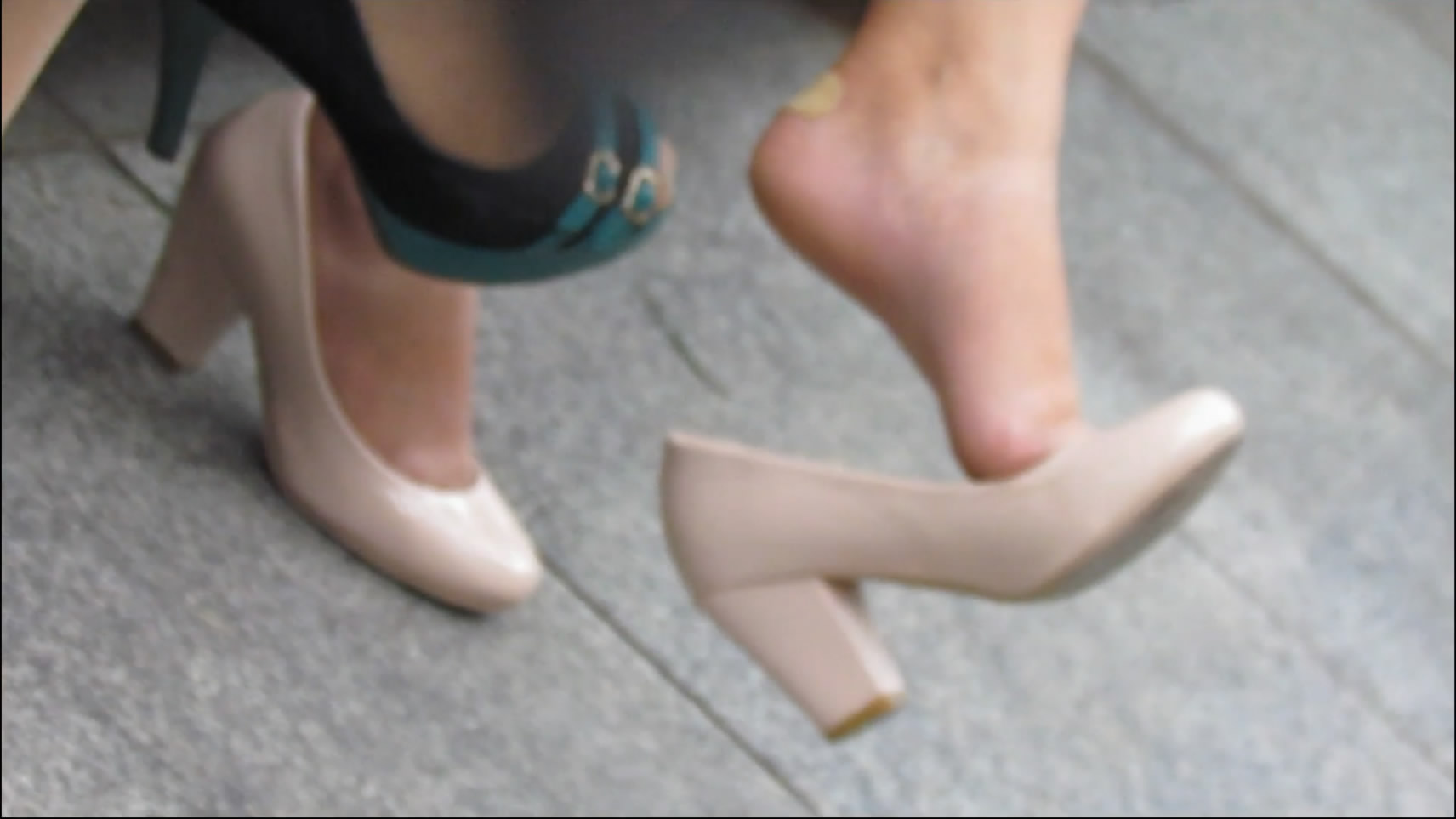 streetsnapdangl[00 02 39][20181126 232657 9]